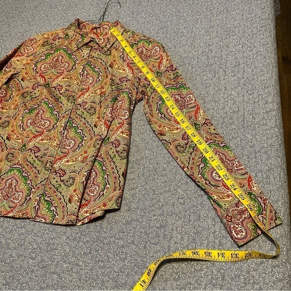Talbots Stretch Poly Spandex Paisley Vibrant Colors Button Down Shirt Size 10P - Picture 7 of 8
